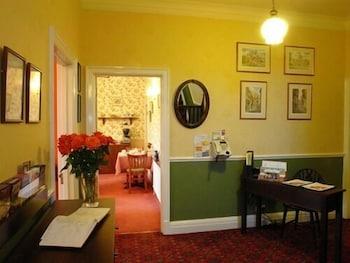 Guest house Midway York