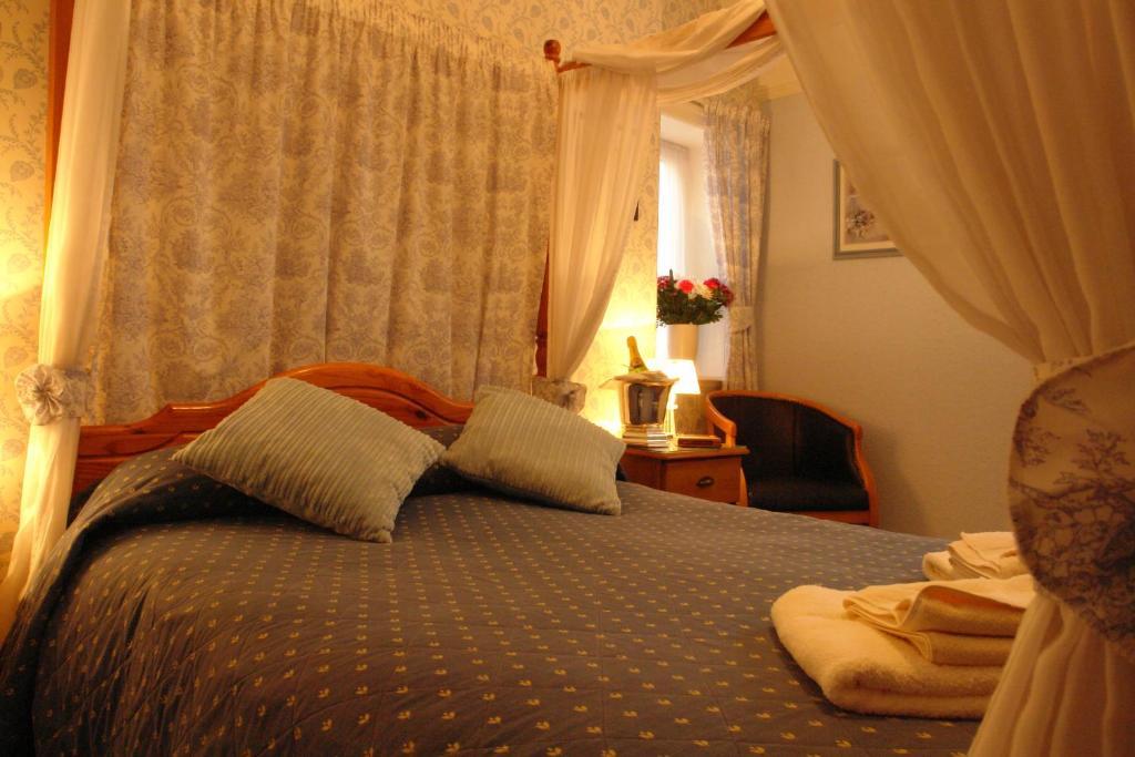 Guest house Midway York
